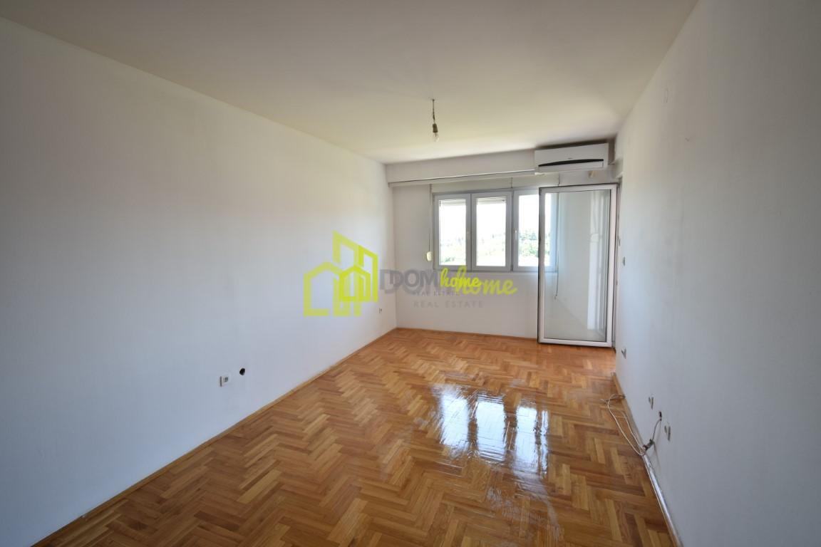 Jednosoban stan 39m2, iza Delte